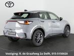 Lexus LBX Business Line Pro 2WD | Dodehoek detectie | Stuur-, Gebruikt, Hybride Elektrisch/Benzine, SUV of Terreinwagen, Zilver of Grijs