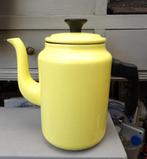 oude emaille koffiepot/ geel emaille koffiekan/ theepot, Antiek en Kunst, Ophalen of Verzenden