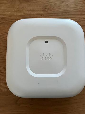 Cisco AIR-CAP2702I-E-E9, gebruikt beschikbaar voor biedingen