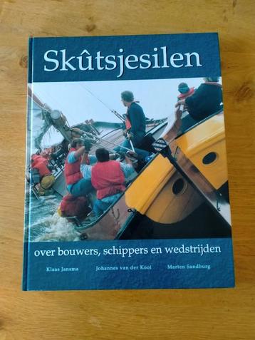 Skûtsjesilen bouwers, schippers en wedstrijden  Drachten beschikbaar voor biedingen