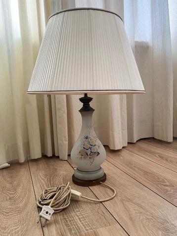 Vintage Hand-Painted Glass Table Lamp beschikbaar voor biedingen