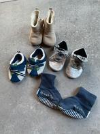 Baby schoenen en sloffen 4 stuks, Ophalen of Verzenden, Zo goed als nieuw, Schoentjes