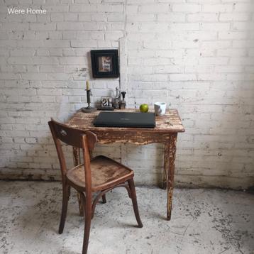 Brocant oud kleine tafel eettafel latopotafel werktafel eet beschikbaar voor biedingen