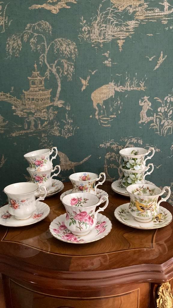 Royal albert kop en schotel, Antiek en Kunst, Antiek | Servies los, Ophalen