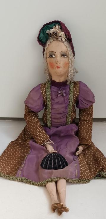Antieke autentieke Franse Sofadoll Boudoir doll pop beschikbaar voor biedingen