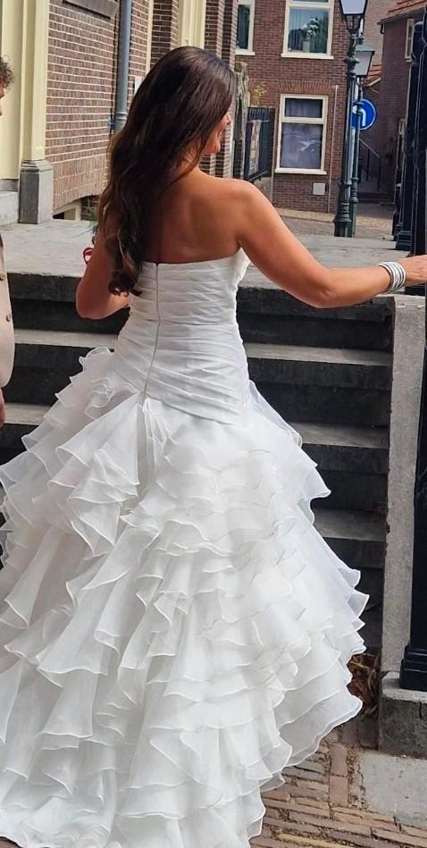 Trouwjurk kort van voren !!!maat 38/40, Kleding | Dames, Trouwkleding en Trouwaccessoires, Zo goed als nieuw, Trouwjurk, Ophalen