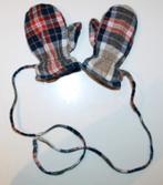 Warme babywantjes handschoenen baby wantjes wanten 0-3 mnd, Ophalen of Verzenden, Zo goed als nieuw, Meisje, Wanten