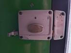 Gezocht DIN links slot doornmaat 50mm denk ik.Bijv Corbin, Ophalen of Verzenden, Zo goed als nieuw