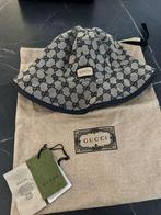 Gucci reversible hoed origineel met kaartjes en tas, Kleding | Heren, Hoeden en Petten, Hoed, Ophalen of Verzenden, Gucci, 57 cm (M, 7⅛ inch) of minder