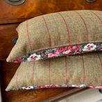 Engelse SET kussens Liberty of Londen / Tweed Checkered, Huis en Inrichting, Woonaccessoires | Kussens, Westdijk 41 3241GT Middelharnis
