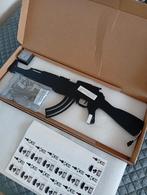 AK-47 LED Wanddecoratie - Nieuw in doos, Huis en Inrichting, Ophalen of Verzenden, Nieuw