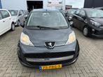 Peugeot 107 1.0-12V Millesim 200, Voorwielaandrijving, Euro 5, Gebruikt, 4 stoelen