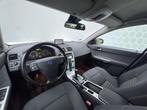 Volvo V50 2.0 Momentum Navi Trekhaak Cruise Zeer netjes!, Auto's, Volvo, Gebruikt, 4 cilinders, 1283 kg, Origineel Nederlands