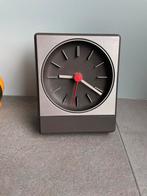 Midcentury vintage klok Germany Aachen, Huis en Inrichting, Ophalen of Verzenden, Zo goed als nieuw, Wekker of Tafelklok