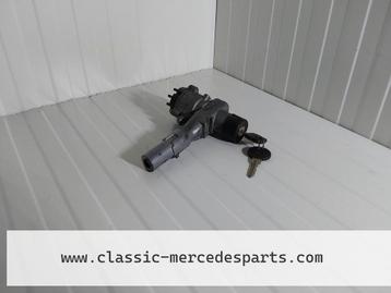 Mercedes W123 benzine 1976-1980 Contactslot met stuurslot beschikbaar voor biedingen