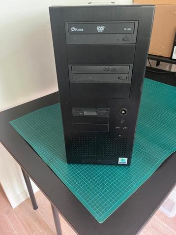 Computerkast Lian Li PC-60 serie beschikbaar voor biedingen
