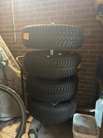 Michelin Alpin A4 Winterbanden 185/65 R15 + bandenstandaard beschikbaar voor biedingen
