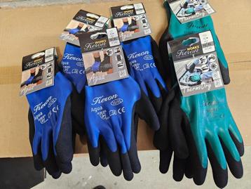 6 paar Works Keron Agua handschoenen maat 10/ XL   € 20,00 beschikbaar voor biedingen