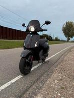 Vespa Sprint 80cc brom, Fietsen en Brommers, Scooters | Vespa, Ophalen, Overige modellen, Maximaal 45 km/u, Zo goed als nieuw