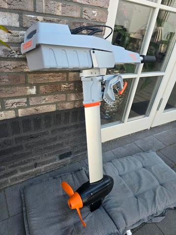 Torqeedo Travel 603s - Elektrische Buitenboordmotor + tassen beschikbaar voor biedingen