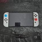 Nintendo Switch OLED met vele accessoires, Spelcomputers en Games, Games | Nintendo Switch, Online, Gebruikt, Overige genres, Ophalen of Verzenden