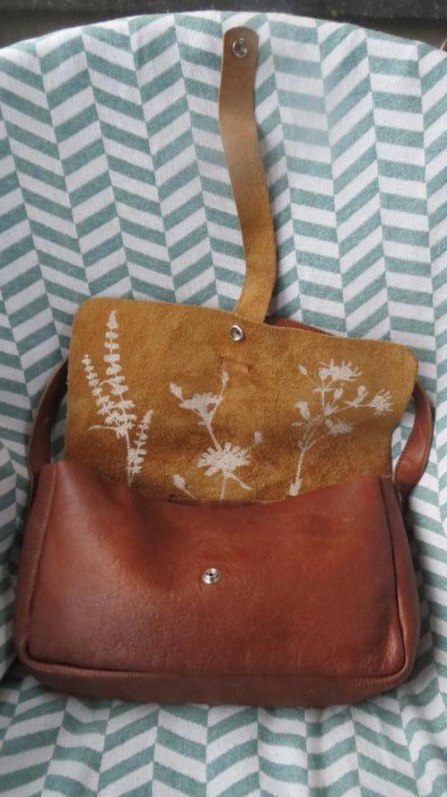 Keecie leren tas cognac bruin Picking Flowers 32x18x8cm
