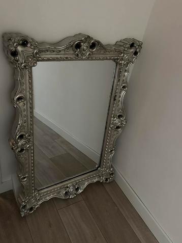 Spiegel brocante stijl zilverkleurig beschikbaar voor biedingen