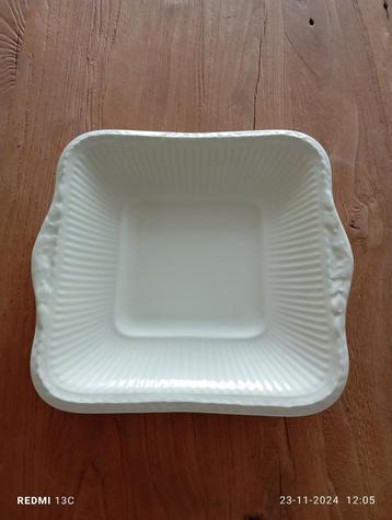 Wedgwood Edme serveerschaal 25x23 beschikbaar voor biedingen