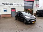 Peugeot 107 1.0-12V XS, Auto's, Peugeot, Euro 5, Stof, Gebruikt, 4 stoelen