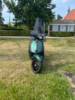 Vespa sprint, Ophalen, Zo goed als nieuw, Benzine, 50 cc
