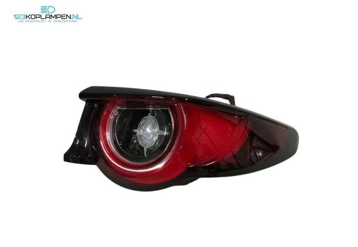Mazda 3 Sedan BP Facelift achterlicht rechts LED, Auto-onderdelen, Verlichting, Mazda, Gebruikt, Herkomst onderdeel bekend, Verzenden