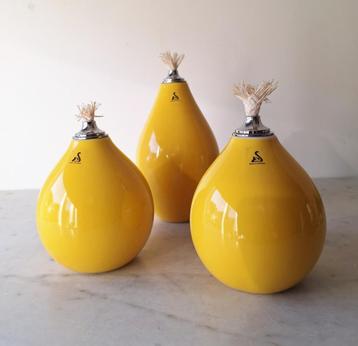 3 x Swan of Denmark design olielampjes beschikbaar voor biedingen