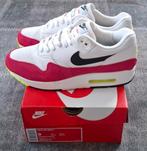 Nike Air Max 1 "Rush Volt" - Maat 42.5, Overige kleuren, Nike, Nieuw, Ophalen of Verzenden