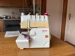 BERNINA lockmachine, Hobby en Vrije tijd, Naaimachines en Toebehoren, Ophalen of Verzenden, Zo goed als nieuw, Lockmachine, Bernina
