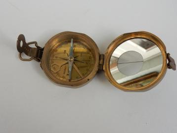 Oud kompas van Stanley London  . Doorsnede 8 cm beschikbaar voor biedingen