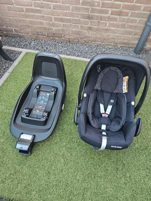 Maxicosi Rock + isofix familyfix2, Kinderen en Baby's, Autostoeltjes, Zo goed als nieuw, Maxi-Cosi, 0 t/m 13 kg, Isofix, Ophalen of Verzenden