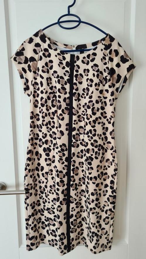 Prachtige zomerjurk van Marc Cain, maat 4. (40), Kleding | Dames, Jurken, Zo goed als nieuw, Maat 38/40 (M), Ophalen of Verzenden