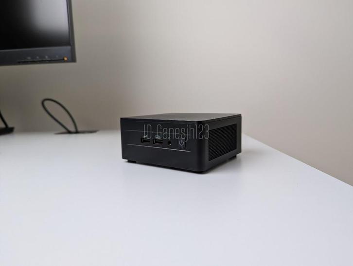 Intel NUC 12 Pro Kit NUC12WSHi3 (i3-1220p, 16GB + 250GB SSD), Computers en Software, Desktop Pc's, Refurbished, 3 tot 4 Ghz, SSD