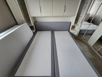 Boxspring 2 persoons beschikbaar voor biedingen