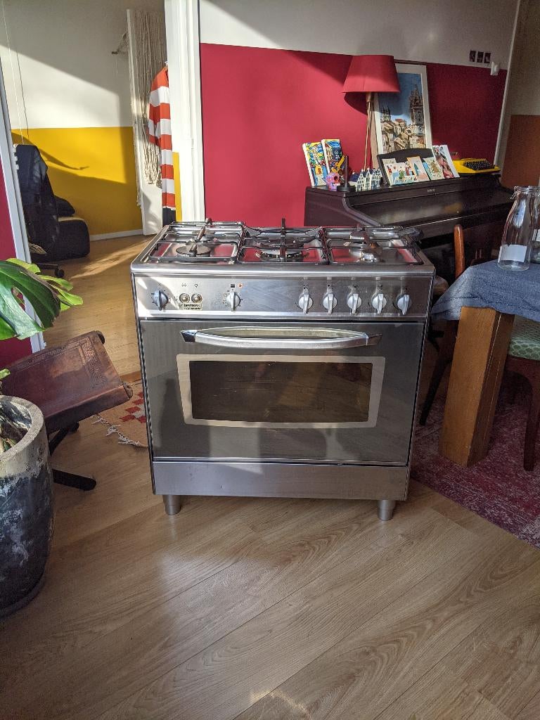 Bestron by La Germania gasfornuis + elektrische oven, Witgoed en Apparatuur, Fornuizen, Gebruikt, Vrijstaand, Gas, 5 kookzones of meer