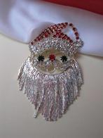 Broche kerstman helder groen en rode rijnstenen, Diversen, Kerst, Verzenden, Zo goed als nieuw