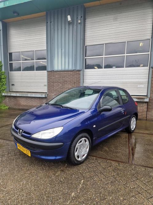 Peugeot 206 1.4 XR Leuke goed rijdende Auto ✅️, Auto's, Peugeot, Bedrijf, Airbags, Elektrische ramen, Startonderbreker, Benzine