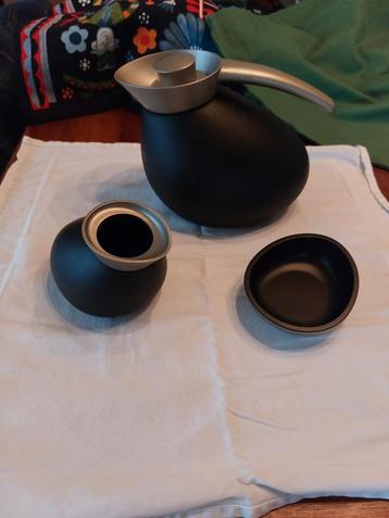 Georg Jensen Quack thermoskan en roomstel beschikbaar voor biedingen