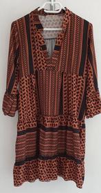 Leuke tuniek/jurkje van TYPICAL JILL..mt:m/l, Kleding | Dames, Blouses en Tunieken, Maat 38/40 (M), B, Zwart, Ophalen of Verzenden