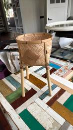 Rotan planten pot op pootjes, Ophalen of Verzenden, Nieuw, Rond