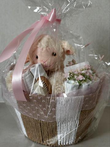 Mooie Luiertaarten/Geboorte cadeaus 💕 beschikbaar voor biedingen