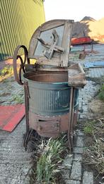 Antieke wasmachine., Ophalen