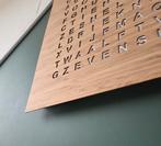 Woordklok 50cm in bamboe en eiken, Huis en Inrichting, Woonaccessoires | Klokken, Ophalen of Verzenden, Nieuw, Wandklok