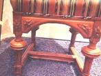 Twee antieke kasteel klooster stoelen, Antiek en Kunst, Antiek | Meubels | Stoelen en Banken, Ophalen of Verzenden