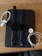 2x Apple Watch SE - Perfect voor sport en dagelijks gebruik!, Zwart, IOS, Ophalen of Verzenden, Waterdicht